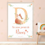 Un joli renne et une initiale pour une petite Denise, Diana ou Dune parfait pour une idée cadeau de naissance