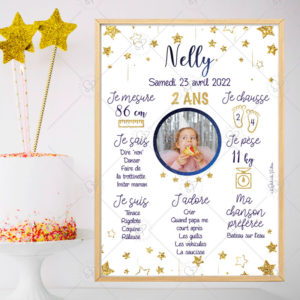 Célébrez l’anniversaire de votre enfant avec cette affiche personnalisable féerique et ses jolies étoiles dorées. Un souvenir qui retrace ses exploits à afficher dans sa chambre.