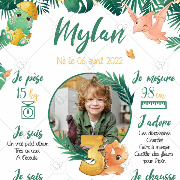 Cartes postales dinosaure personnalisées issues de l’affiche anniversaire, à offrir aux invités en souvenir de la journée.