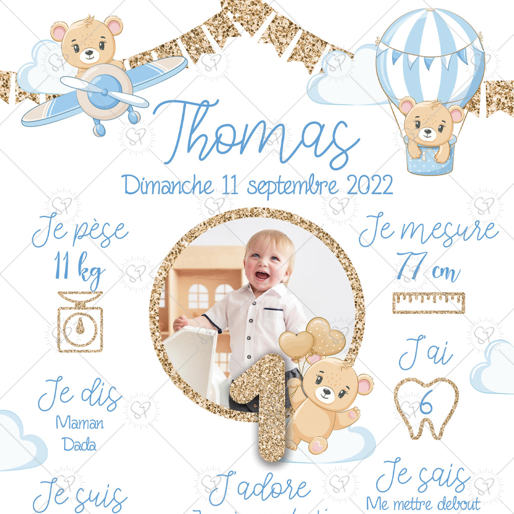 L'affiche anniversaire personnalisée nounours bleu et doré rassemble les informations de votre enfant