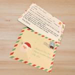 La lettre à envoyer au Père Noël + son enveloppe est disponible dans le mini et maxi kit magie de Noël mais également en version PDF.