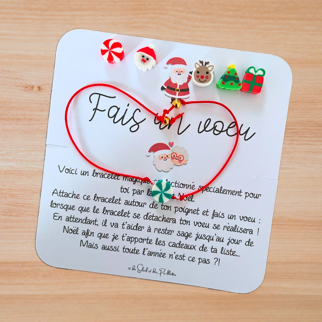 Ce bracelet magique est accompagné d'une petite carte sur laquelle le Père Noël s’adresse directement à l’enfant. 