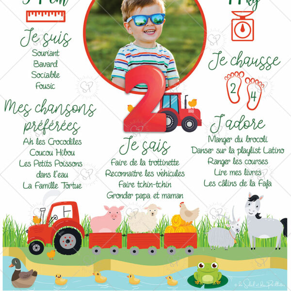 Une affiche anniversaire sur laquelle on retrouve un tracteur rouge remorquant derrière lui un cochon, un mouton et du foin, au bord de l'eau où l'on peut voir une grenouille et une famille canards nager