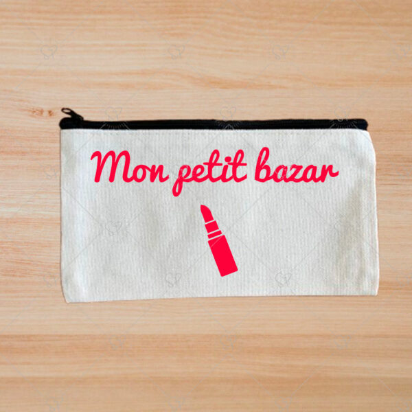 une trousse à offrir ou s'offrir pour ranger son bazar de sac à main par exemple